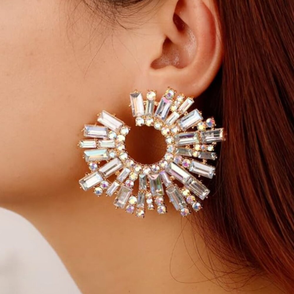 Rhinestone Drop Earrings – Statement Sparkle for Women